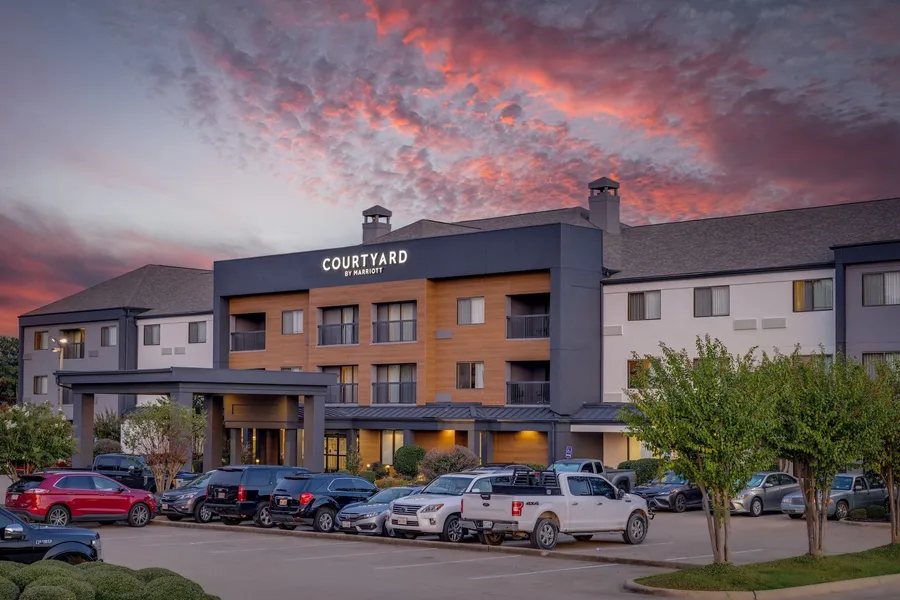 Courtyard by Marriott Shreveport Airport hotel detail image 6