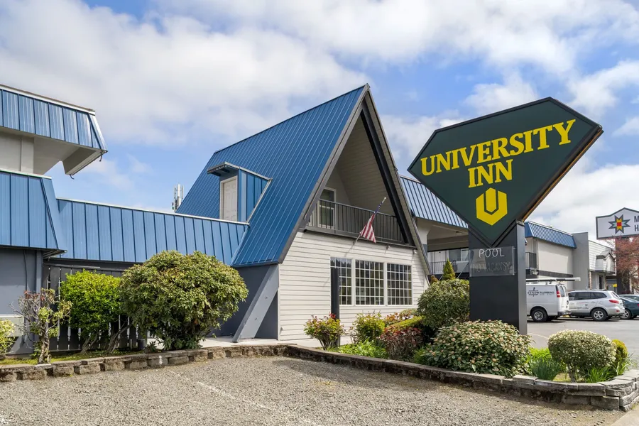 University Inn & Suites hotel detail image 2