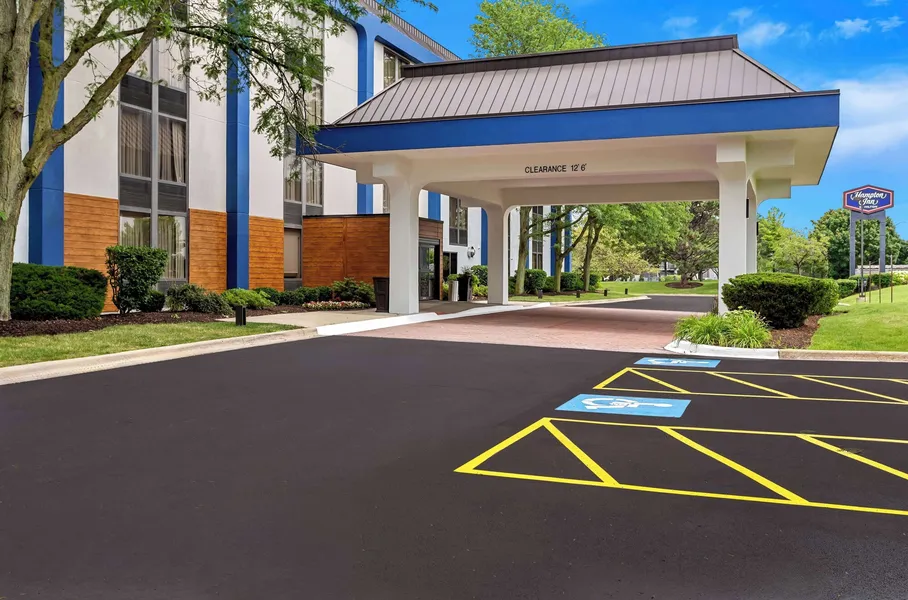 Hampton Inn Chicago/Naperville hotel detail image 2