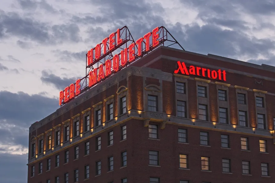 Peoria Marriott Pere Marquette hotel detail image 2