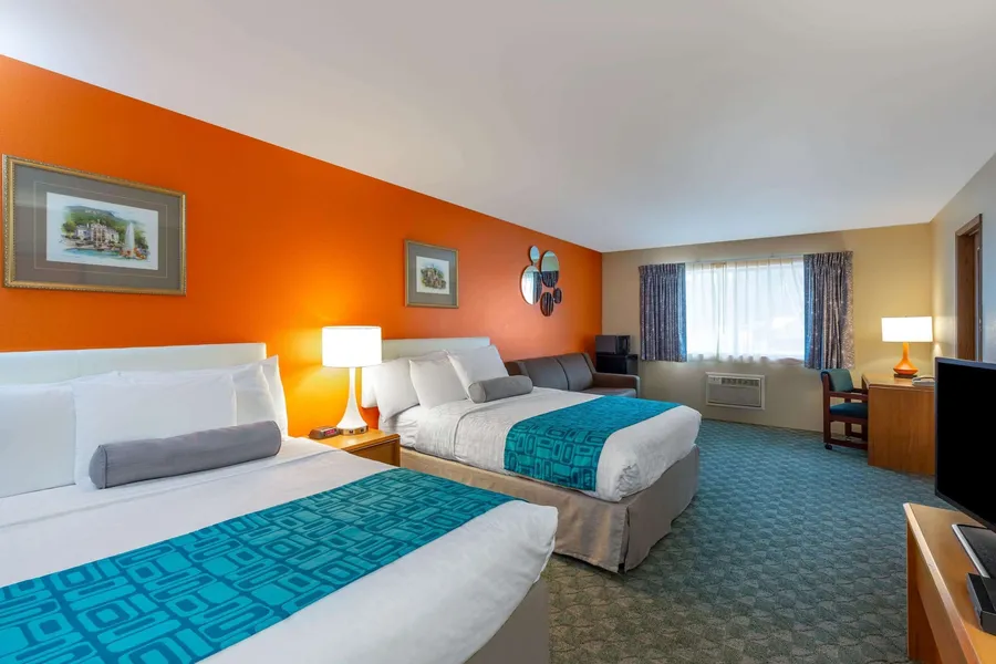 Howard Johnson by Wyndham Leavenworth hotel detail image 6