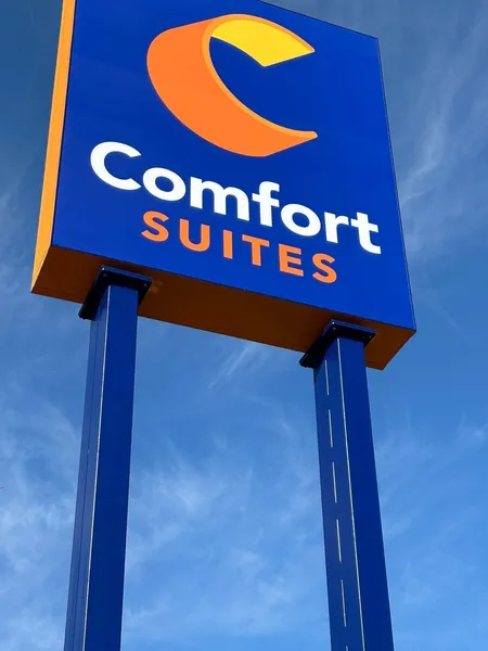 Comfort Suites London hotel detail image 2