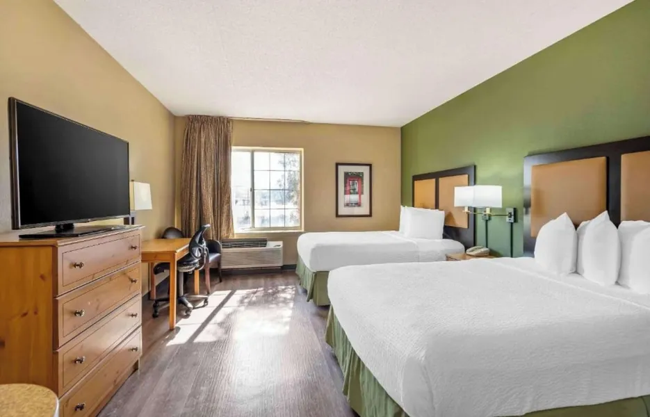 Studio 6 Extended Stay Chicago Vernon Hills Lincolnshire IL hotel detail image 6