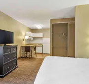 Studio 6 Extended Stay Chicago Vernon Hills Lincolnshire IL hotel detail image 7