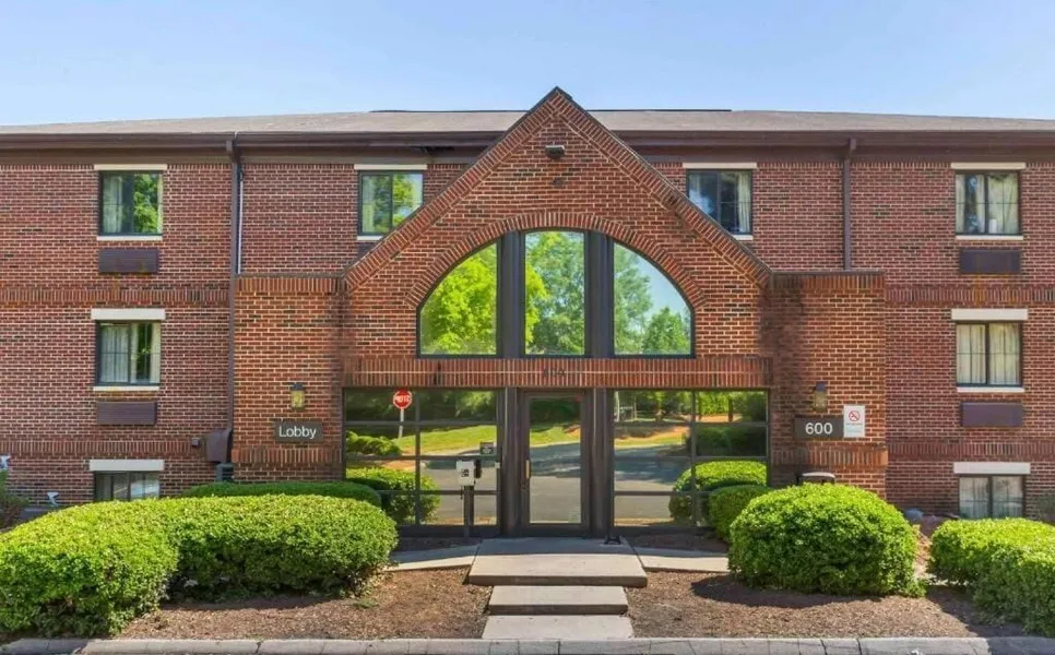 Suburban Studios Cary – RDU Airport hotel detail image 2