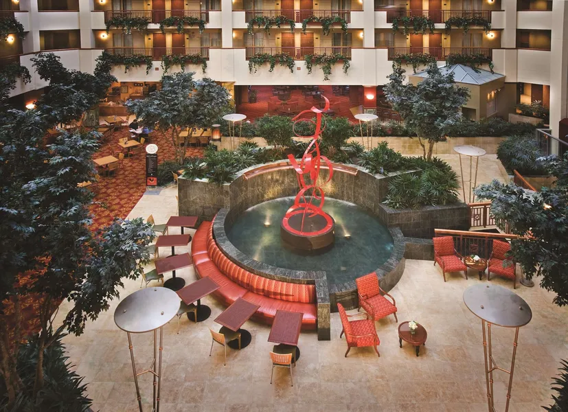 Embassy Suites Northwest Arkansas - Hotel, Spa & Convention hotel detail image 6
