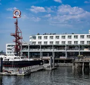 Coast Lonsdale Quay Hotel hotel detail image 3