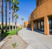 Courtyard by Marriott Merced hotel detail image 3
