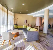 Courtyard by Marriott Merced hotel detail image 7