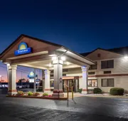 Days Inn by Wyndham Hillsdale hotel detail image 5