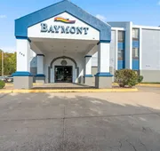 Baymont by Wyndham Lawrence hotel detail image 3