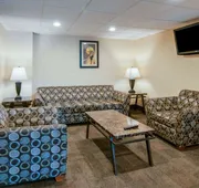 Quality Inn Stadium Area Green Bay Stadium hotel detail image 3