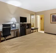 Quality Inn & Suites Hanes Mall hotel detail image 3