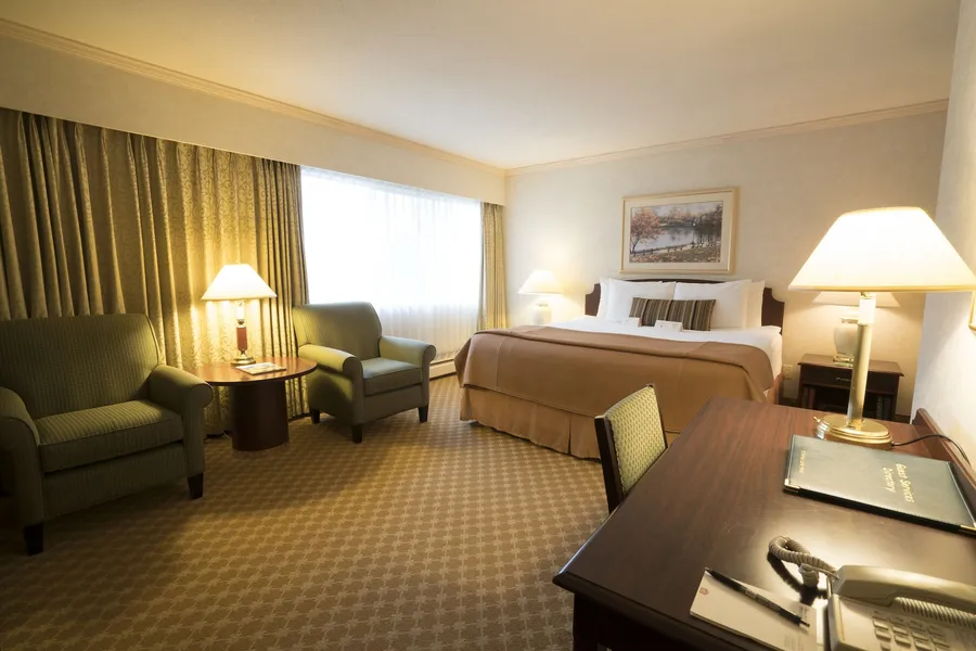 Royal Scot Hotel & Suites, Trademark Collection by Wyndham hotel detail image 2