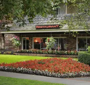 Royal Scot Hotel & Suites, Trademark Collection by Wyndham hotel detail image 4