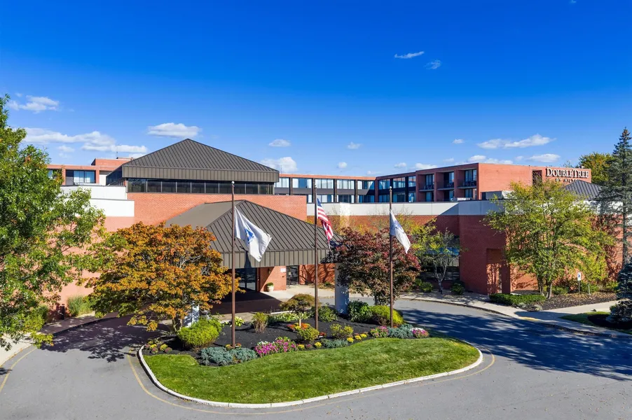 DoubleTree by Hilton Boston - Andover hotel detail image 2