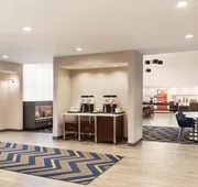 Hampton Inn & Suites Valparaiso hotel detail image 7