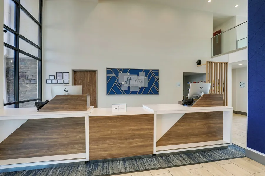 Holiday Inn Express Hotel & Suites Branson 76 Central by IHG hotel detail image 6
