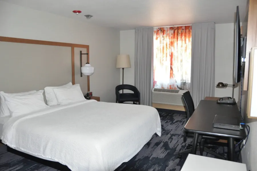 Fairfield Inn & Suites by Marriott Ukiah - Mendocino County hotel detail image 2
