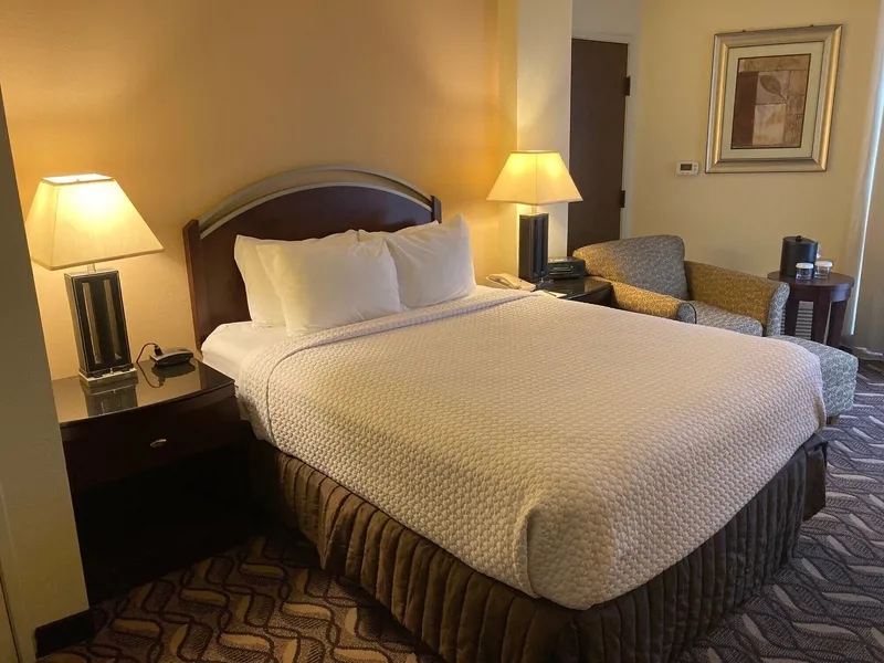 Radisson Hotel Austin - University hotel detail image 2