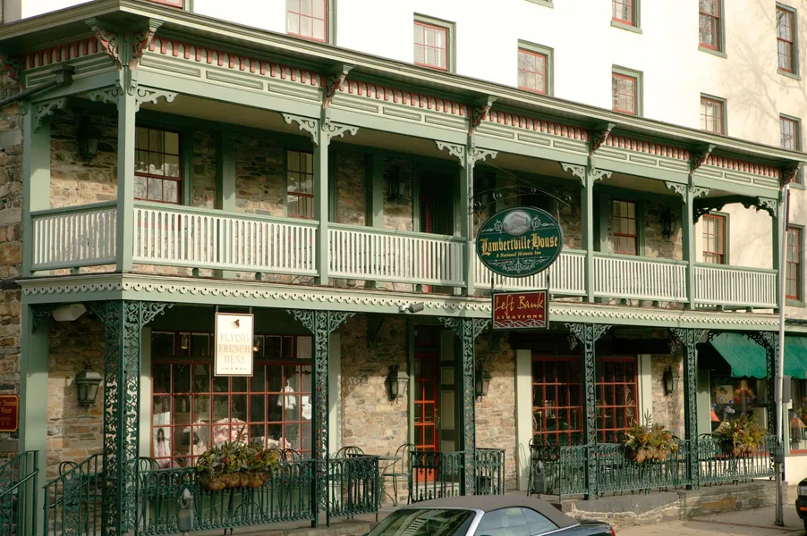 Lambertville House hotel detail image 2