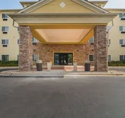 Comfort Suites Grayslake near Libertyville North hotel detail image 7