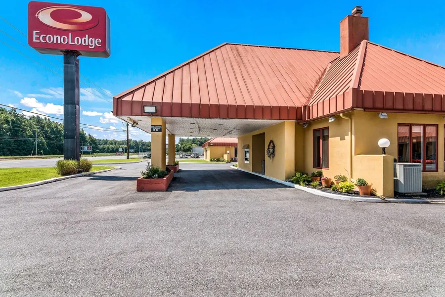 Econo Lodge Pocomoke City Hwy 13 hotel detail image 2