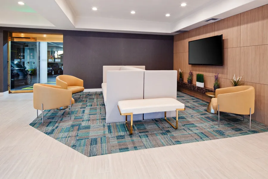 Holiday Inn Express Hotel & Suites Hollywood Walk of Fame by IHG hotel detail image 6