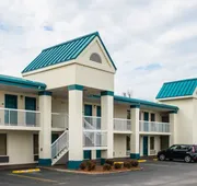 Quality Inn Chipley I-10 at Exit 120 hotel detail image 3