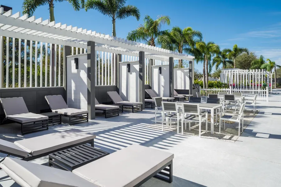 DoubleTree by Hilton Sarasota Bradenton Airport hotel detail image 2