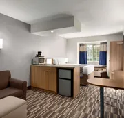 Microtel Inn & Suites by Wyndham Baton Rouge hotel detail image 7