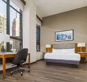 DoubleTree by Hilton Hotel New York City - Chelsea hotel detail image 7