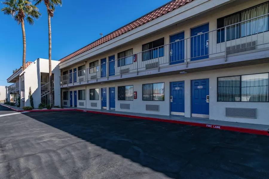 Rodeway Inn & Suites Rancho Mirage - Palm Desert Area hotel detail image 2