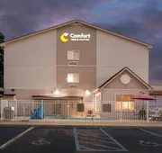 Comfort Inn & Suites Tuscumbia - Muscle Shoals hotel detail image 3