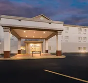 Comfort Inn & Suites Tuscumbia - Muscle Shoals hotel detail image 5