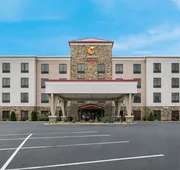 Comfort Suites Commerce hotel detail image 3