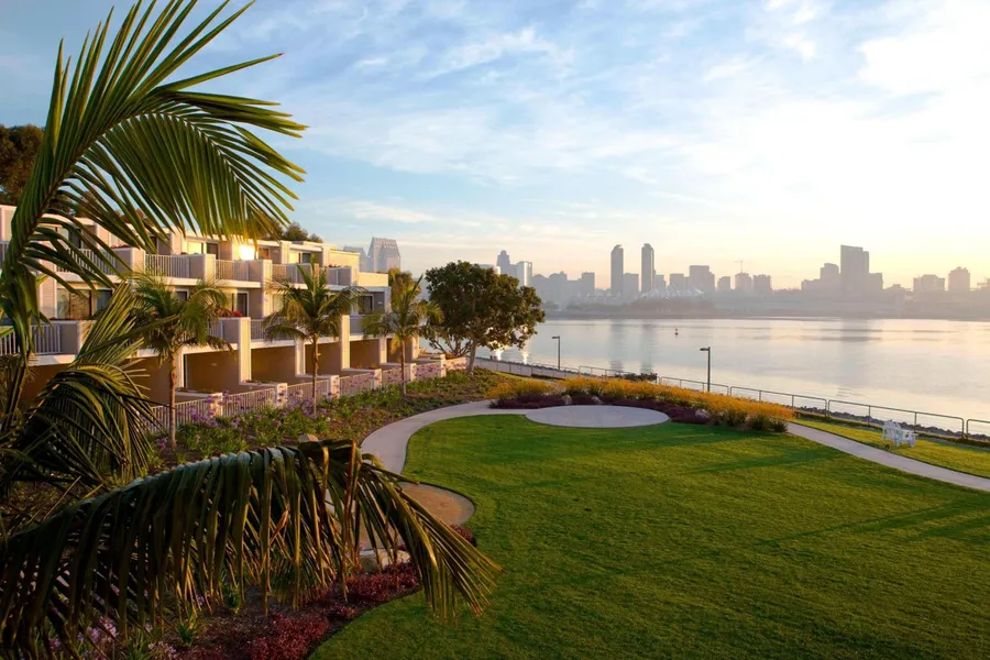 Coronado Island Marriott Resort & Spa hotel detail image 6