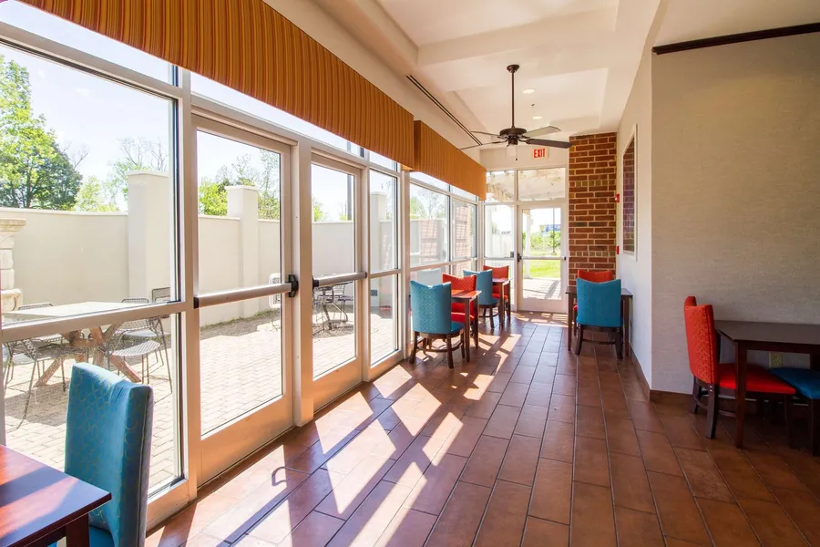 Hampton Inn & Suites Huntsville Hampton Cove hotel detail image 2