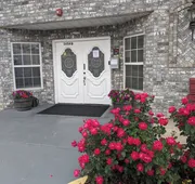 Dutton Inn hotel detail image 7