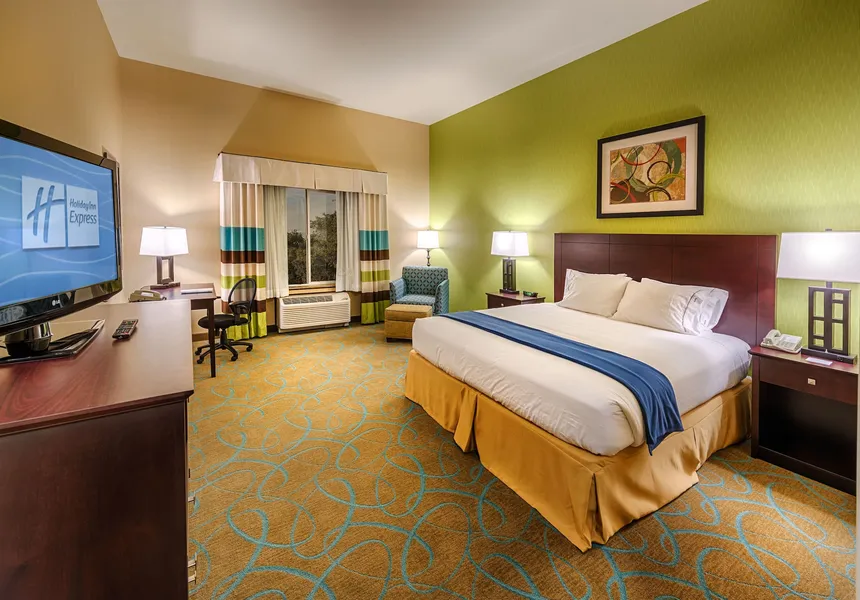 Holiday Inn Express Hotel & Suites Red Bluff-South Redding by IHG hotel detail image 2