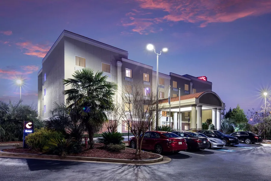 Comfort Suites Forsyth near I-75 hotel detail image 2