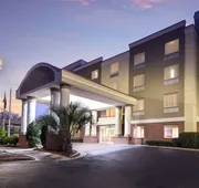 Comfort Suites Forsyth near I-75 hotel detail image 3