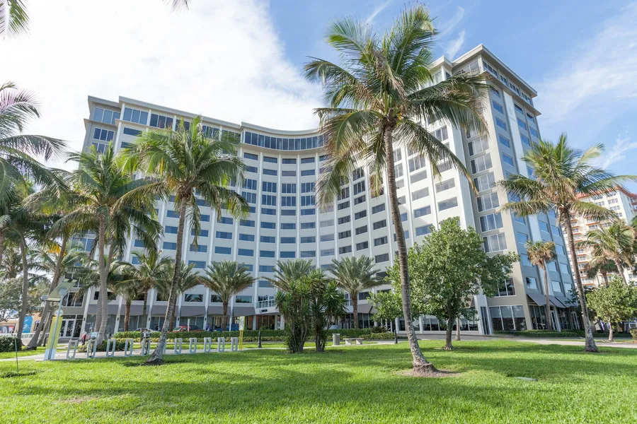 Sonesta Fort Lauderdale Beach hotel detail image 2