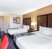 Oakland Airport Arena Hotel hotel detail image 4