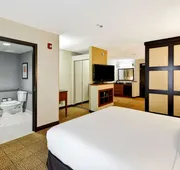 Hyatt Place Chicago/Naperville/Warrenville hotel detail image 4