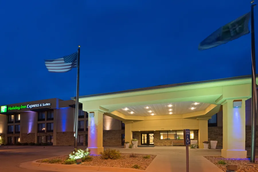 Holiday Inn Express Hotel & Suites Colby by IHG hotel detail image 6