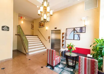 Best Western Plus Arena Hotel hotel thumbnail 3