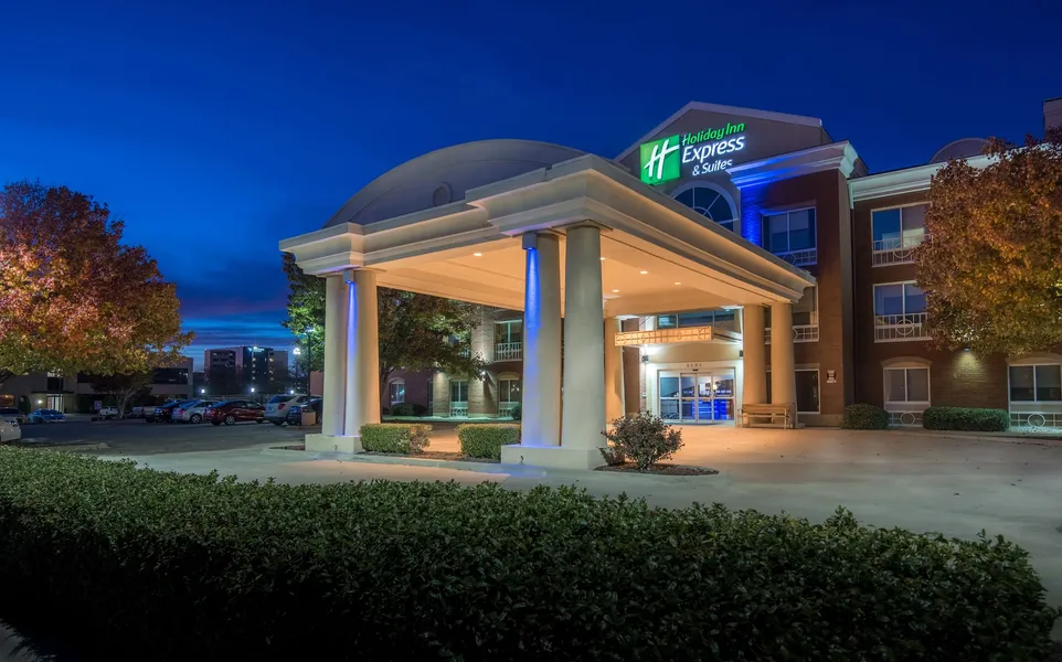 Holiday Inn Express & Suites Plano West - Frisco by IHG hotel detail image 2