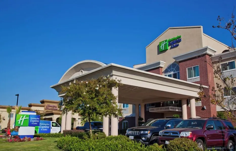 Holiday Inn Express & Suites Sacramento NE Cal Expo by IHG hotel detail image 2