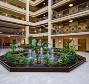 Embassy Suites by Hilton Lexington/UK Coldstream hotel detail image 3